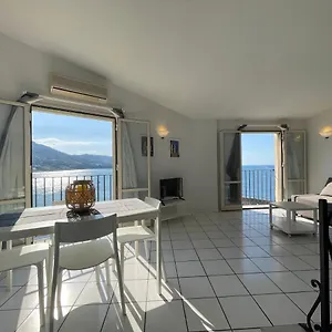 Apartment Il Balcone Al Molo