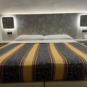 2* Hotel Principe